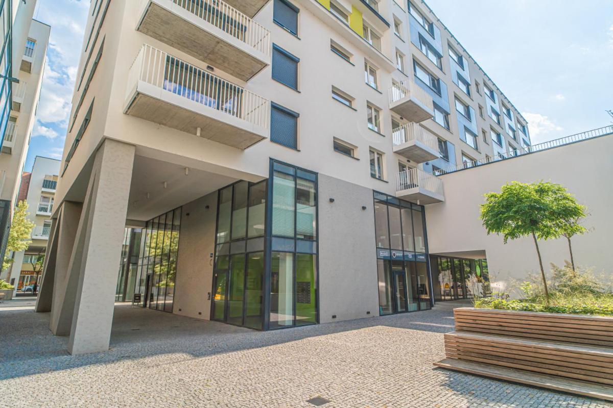 Apartment Karel With Garage Parking ปราก ภายนอก รูปภาพ