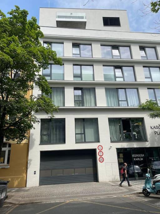 Apartment Karel With Garage Parking ปราก ภายนอก รูปภาพ